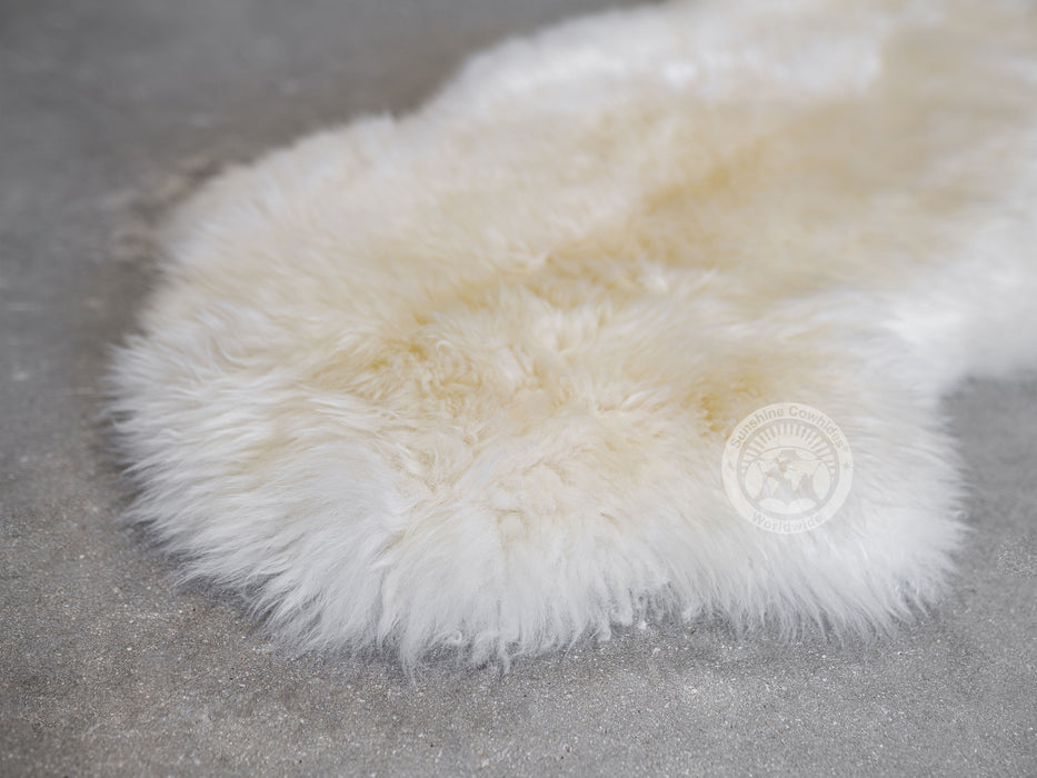 Sheepskin Rug - Natural White - 2x6'