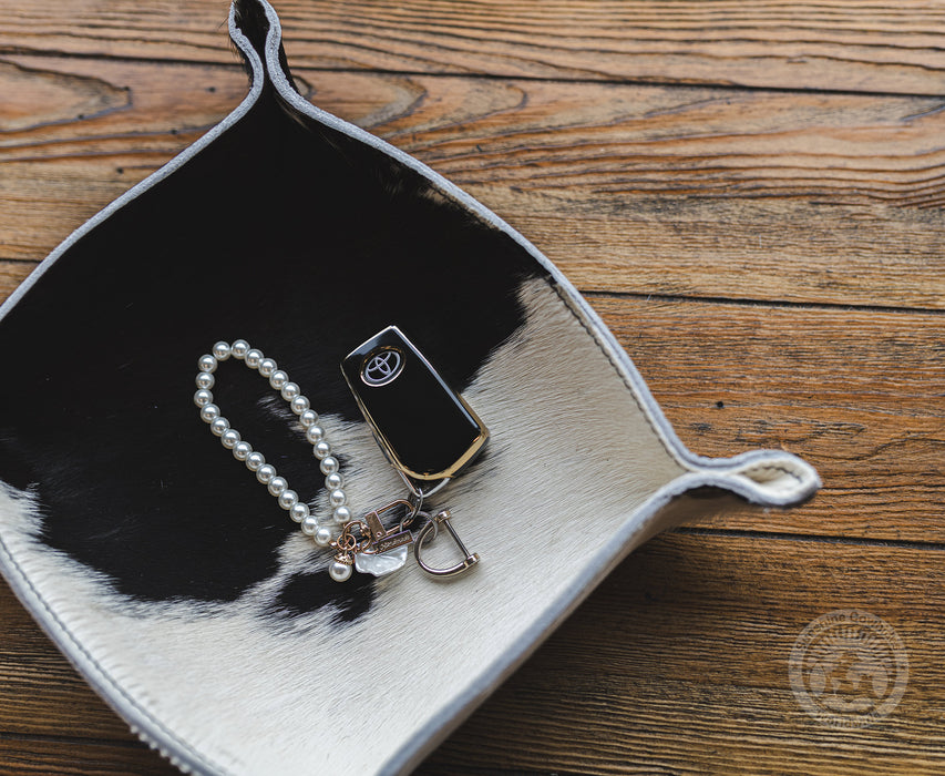 Square Cowhide Hair on Tray - Dark Tones