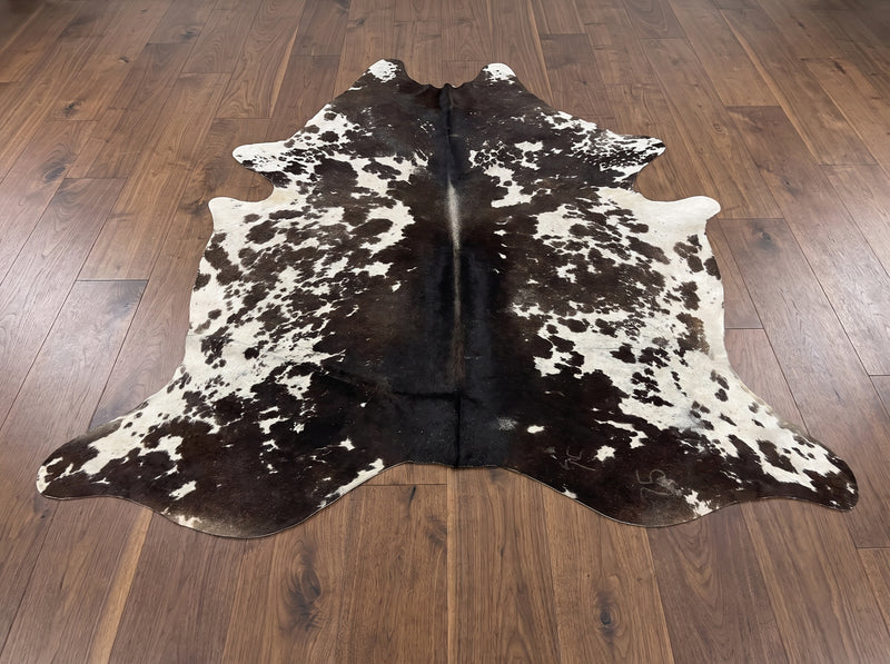 Salt and Pepper Black and White Cowhide Rug