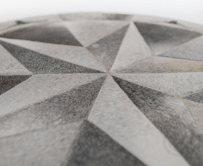 Premium Patchwork Cowhide Round Rug  47"