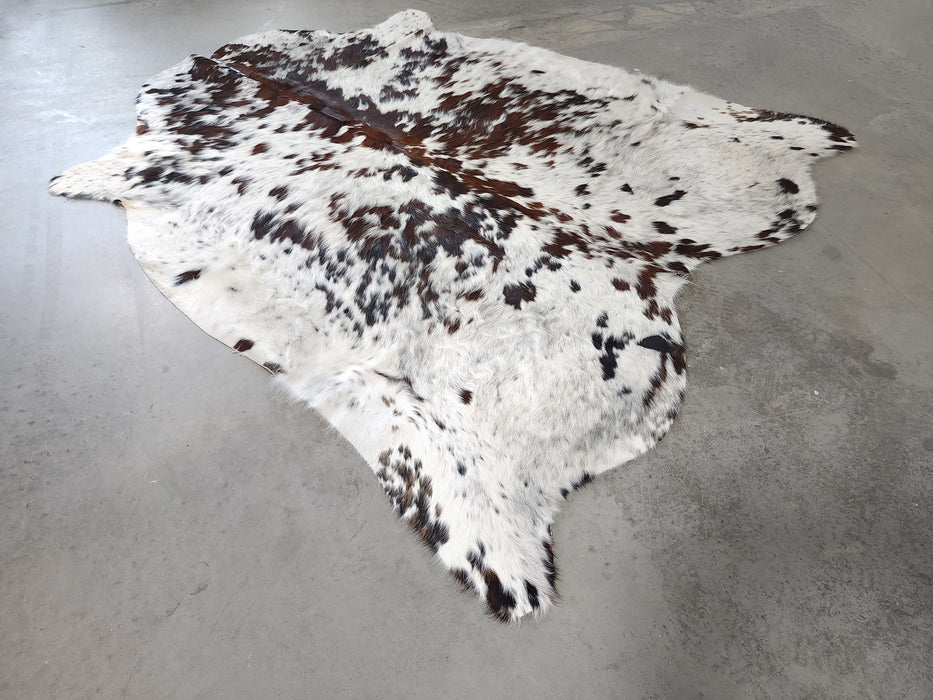 Premium Tricolor Cowhide Rug Size 6.0 X 6.5 ft