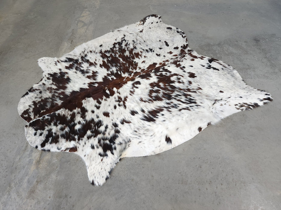 Premium Tricolor Cowhide Rug Size 6.0 X 6.5 ft