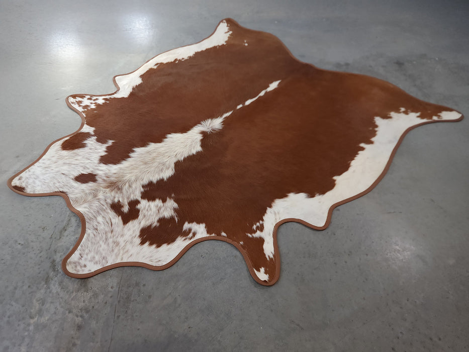 Leather Binding Hereford Cowhide Rug Size 7.11 X 7.5 ft