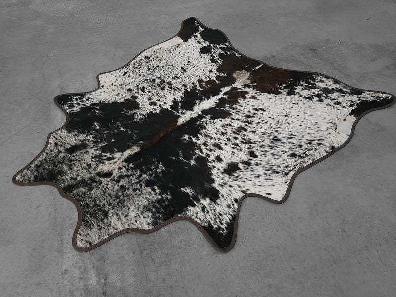 Leather Binding Salt and Pepper Cowhide Rug Size 8.5 X 6.8 ft