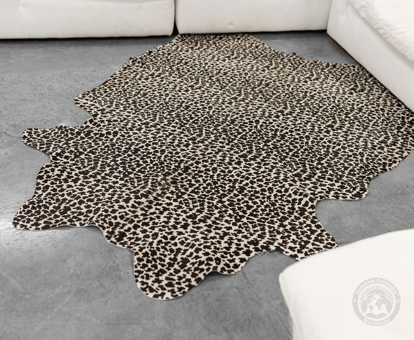 Leopard on Off White Cowhide Rug