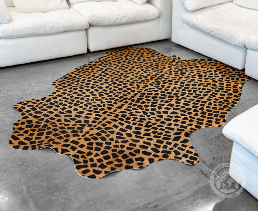 Giraffe on Caramel Cowhide Rug