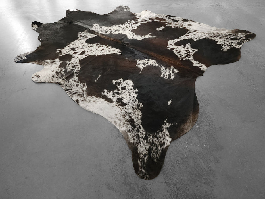 Premium Brazilian Brindle Cowhide Rug Size 7.4 X 9.6 ft