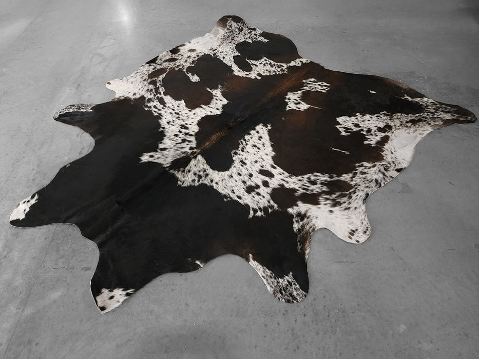 Premium Brazilian Brindle Cowhide Rug Size 7.4 X 9.6 ft